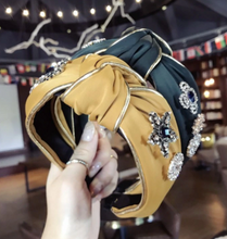 Load image into Gallery viewer, Stylish Hair Bands